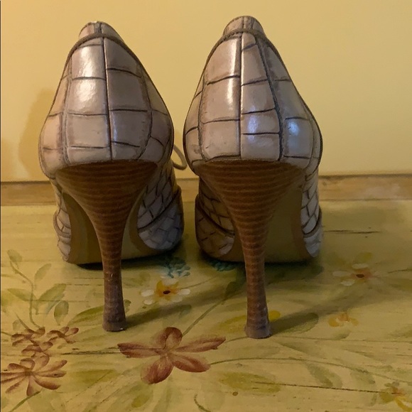 Women’s light brown pattern size 8 Paolo Heels - Picture 4 of 9